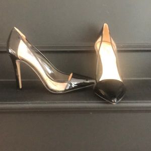 women’s Jessica Simpson Black Patent Leather Black with Clear Sides Size 8 1/2